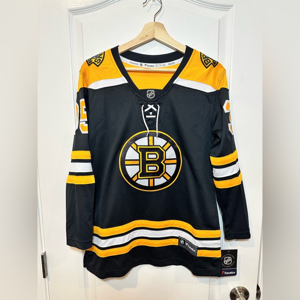Fanatics NHL Boston Bruins Women’s Jersey, Linus Ullmark #35, Black, Size: XS